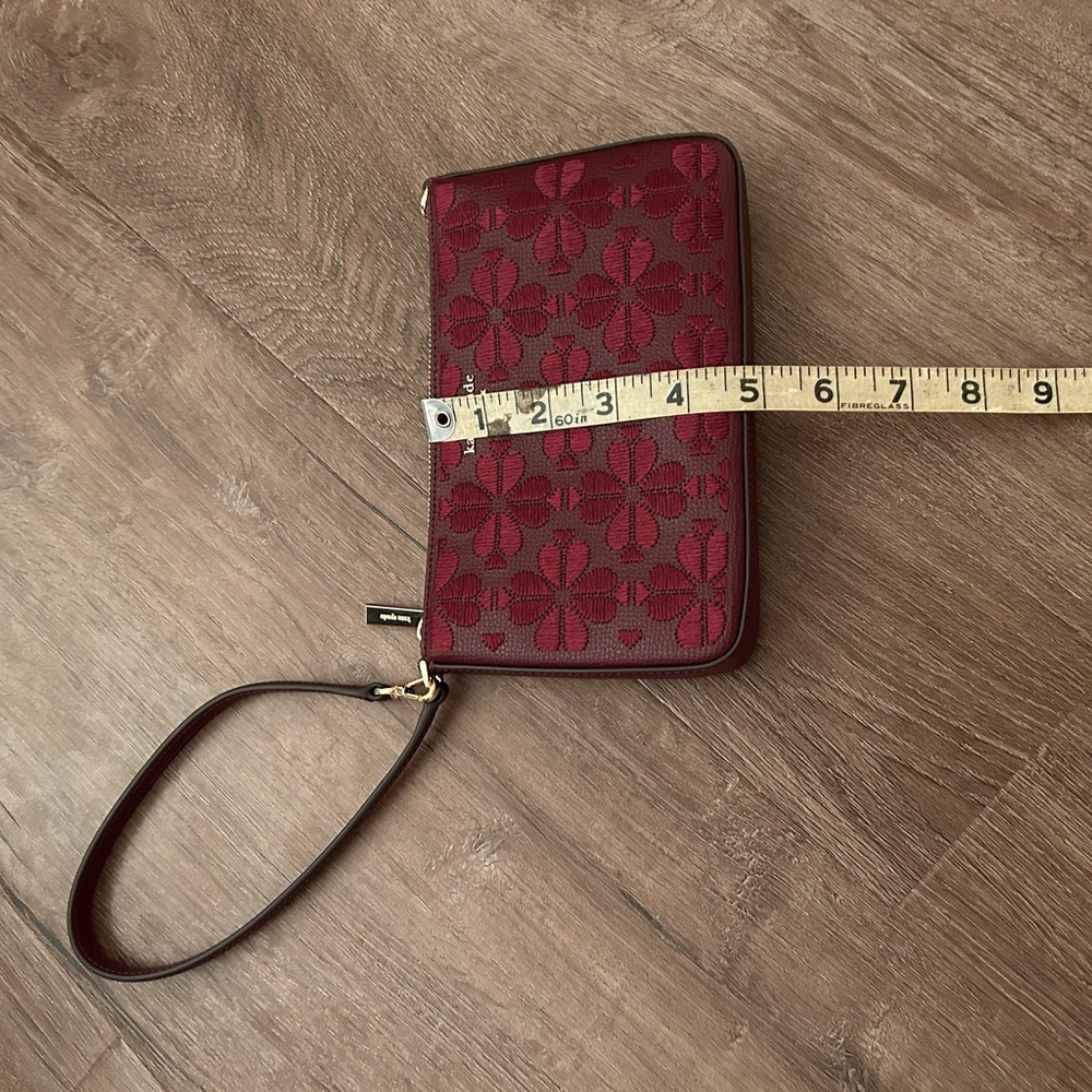 NWT Kate Spade Red Floral Wristlet - Picture 6 of 8